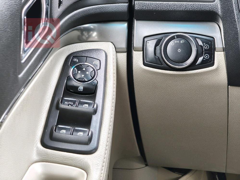 فورد إكسبلورر